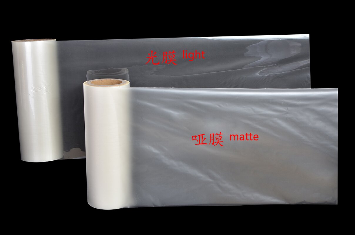 Sự khác biệt giữa màng cán nhiệt nhẹ và màng cán nhiệt mờ